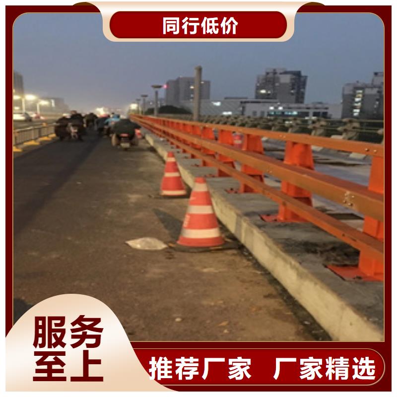 不锈钢复合管防撞护栏立柱厂家性价比高当地生产厂家