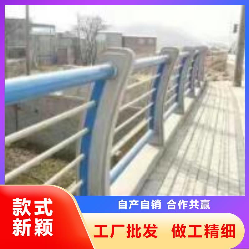 防撞护栏_镀锌喷塑防撞栏精工细致打造原料层层筛选