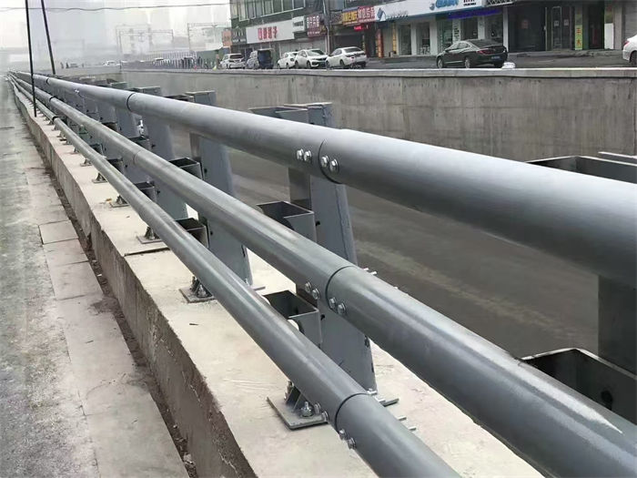 桥梁灯光护栏优质商家