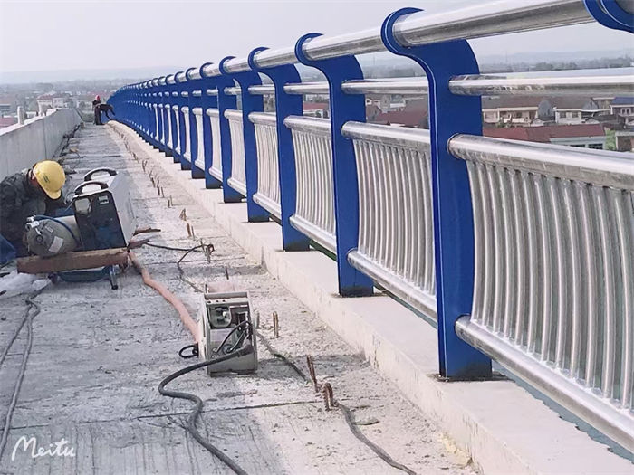 #波形公路护栏厂家#-质量过硬