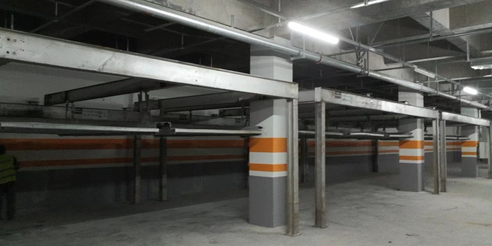 机械车位租赁合同通用版免费专业销售团队