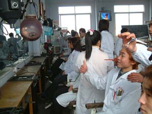 美容美发虎振技工学校招生电话技能+学历