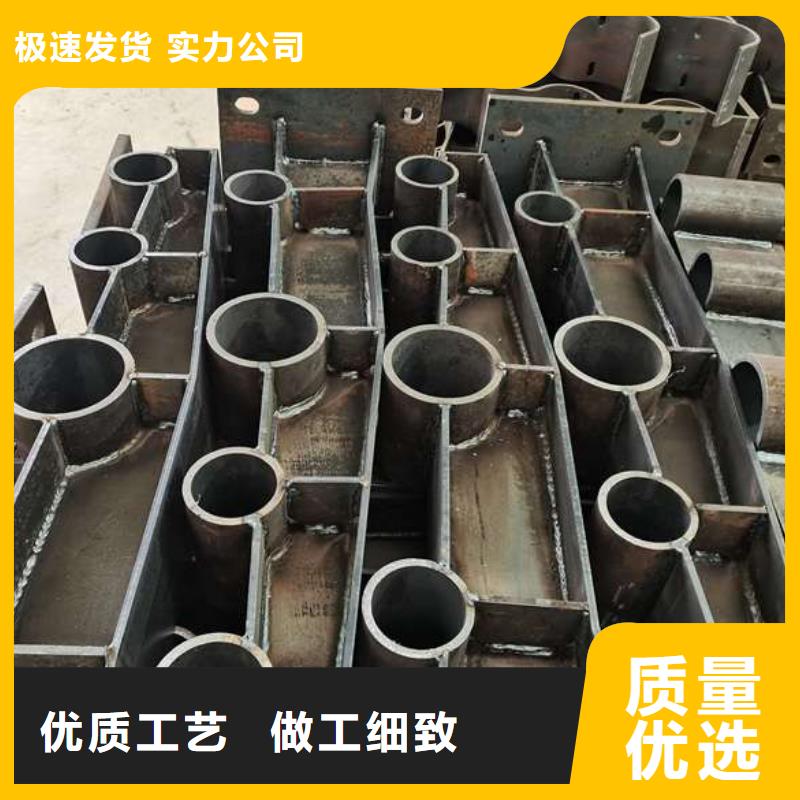 灯光护栏质量保障各种护栏多种规格库存充足