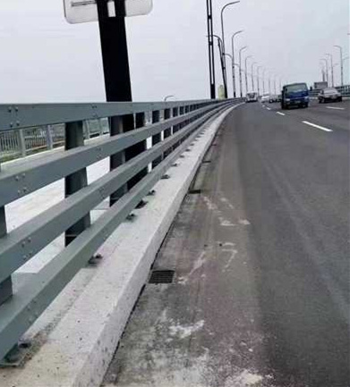 桥梁护栏不用立柱桥梁防撞护栏厂家采购质检严格放心品质