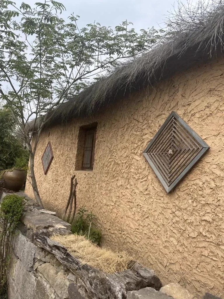 乡村改造，稻草漆厂家，环保涂料，稻秸秆漆源头工厂