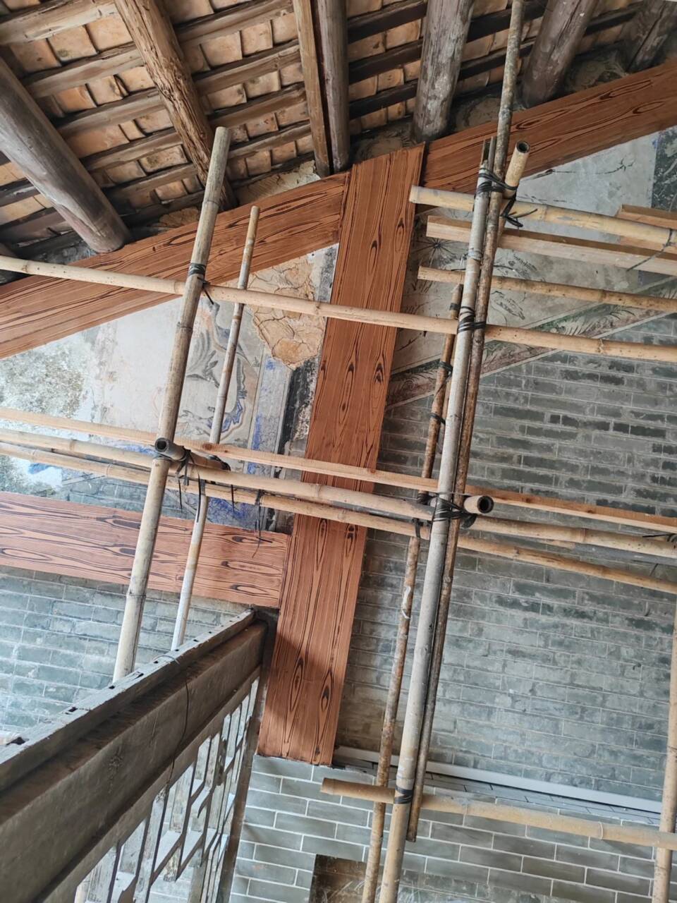 不锈钢仿木纹漆批发施工生产型