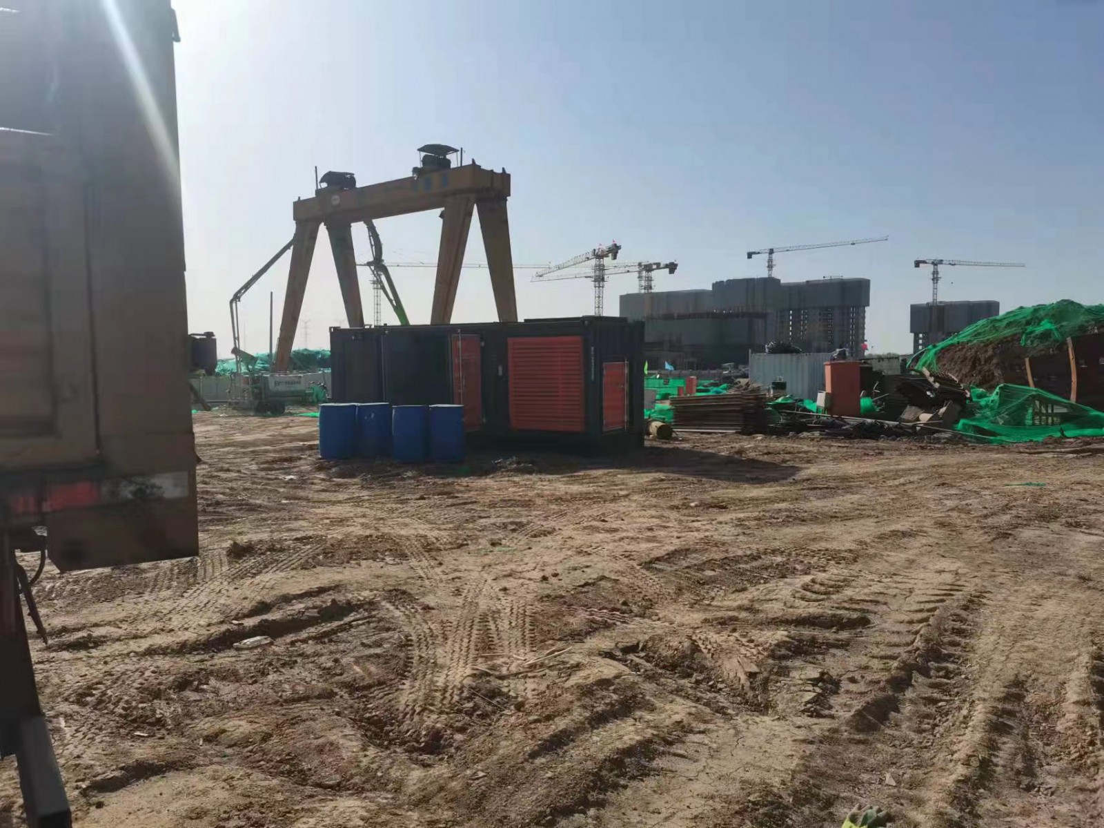 逸尔工程发电机出租咨询（800KW/1000KW/1600KW发电机组租金便宜）本地制造商
