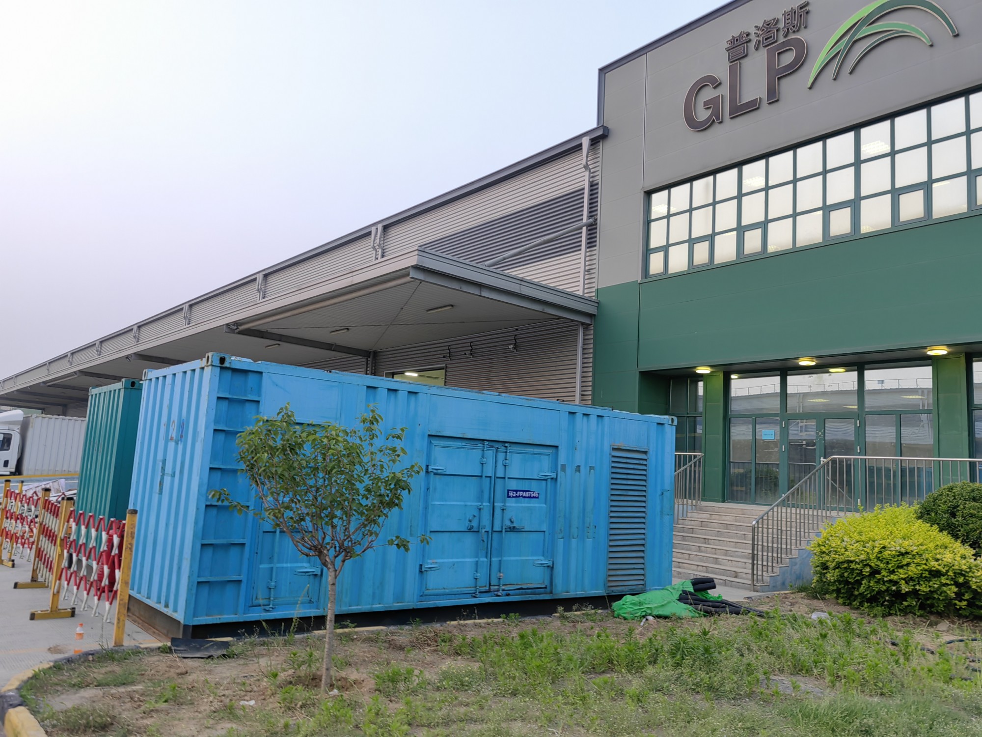 200KW发电机出租租赁400KW发电机电缆线出租UPS电源出租300kw发电机租赁随叫随到随叫随到