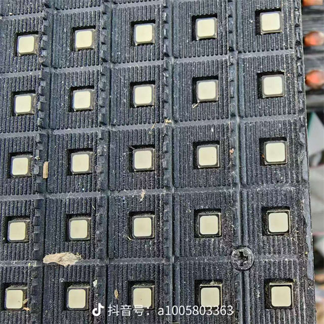 
显示屏电路板回收商家