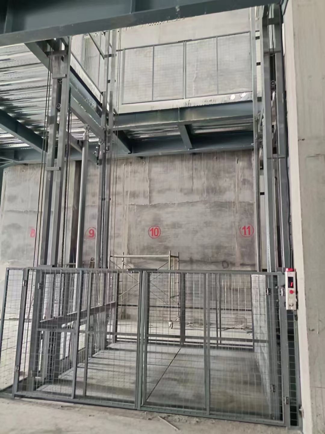 导轨式货物升降平台厂家主推产品