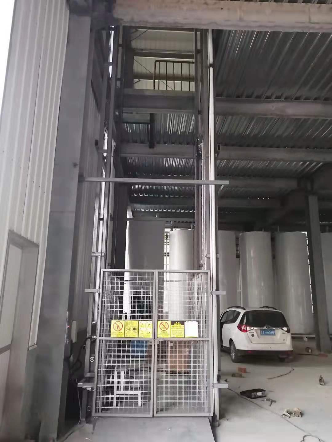 导轨式液压货梯供应精品选购