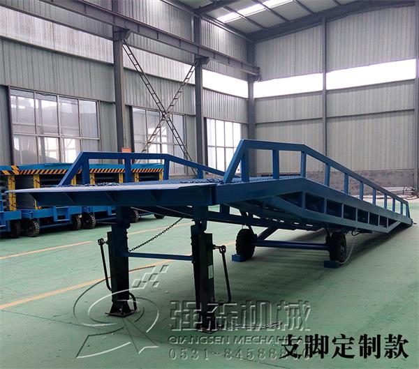 液压移动式登车桥价格价格当地货源