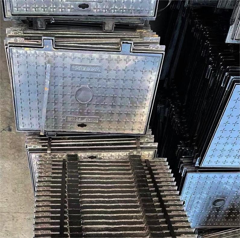 E600重型球墨铸铁井盖品质放心《井盖=建通铸造厂家》货真价实