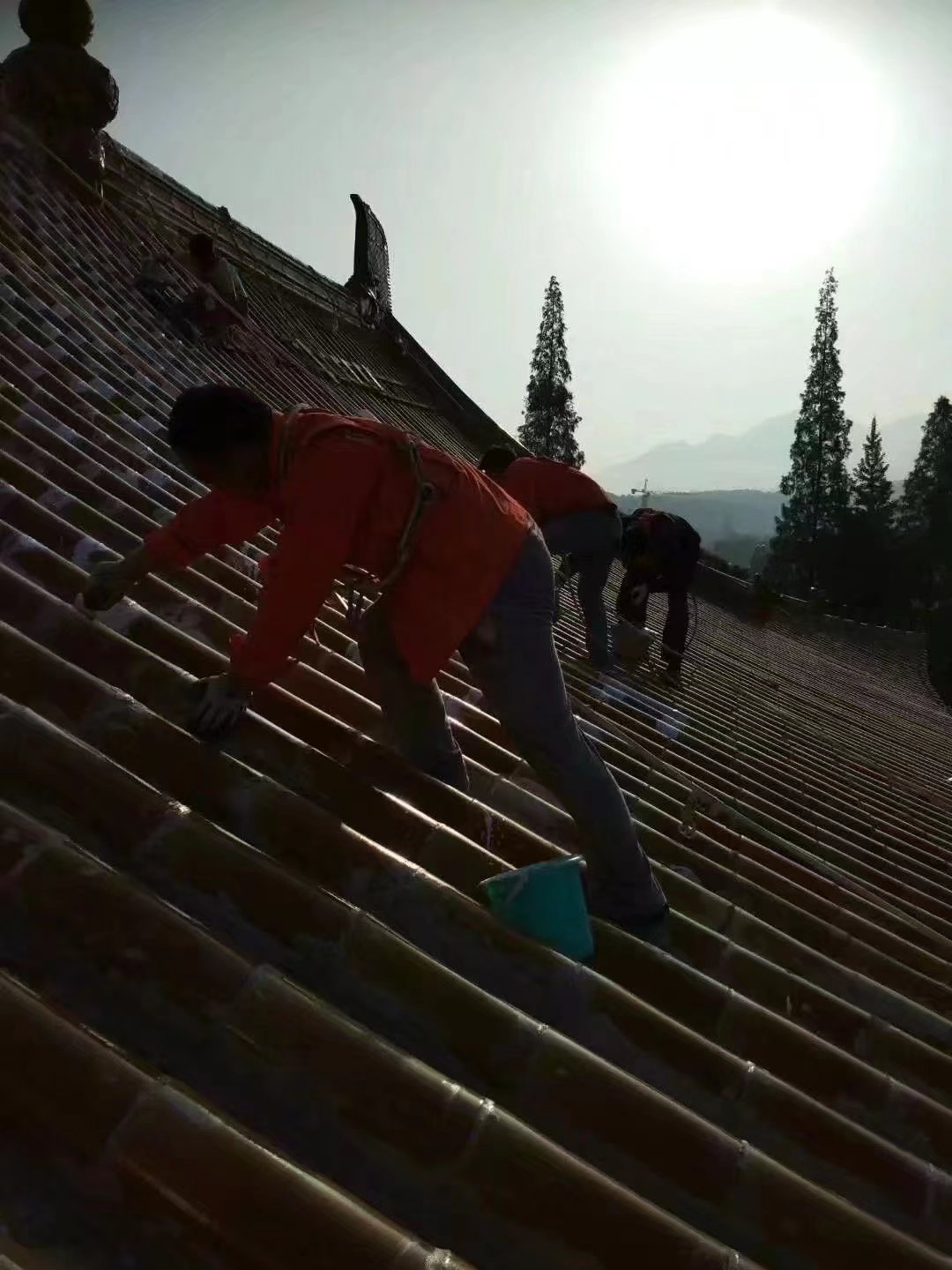 聚脲喷涂防水防腐建筑堵漏修缮咨询应用广泛