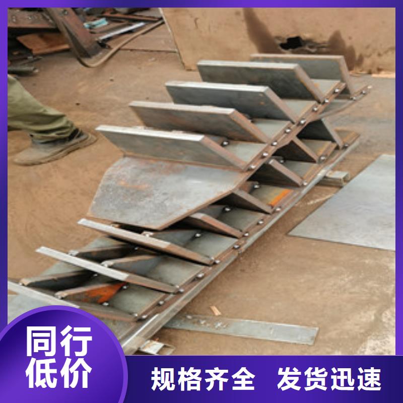 定制公路防撞栏杆多种样式品质服务诚信为本