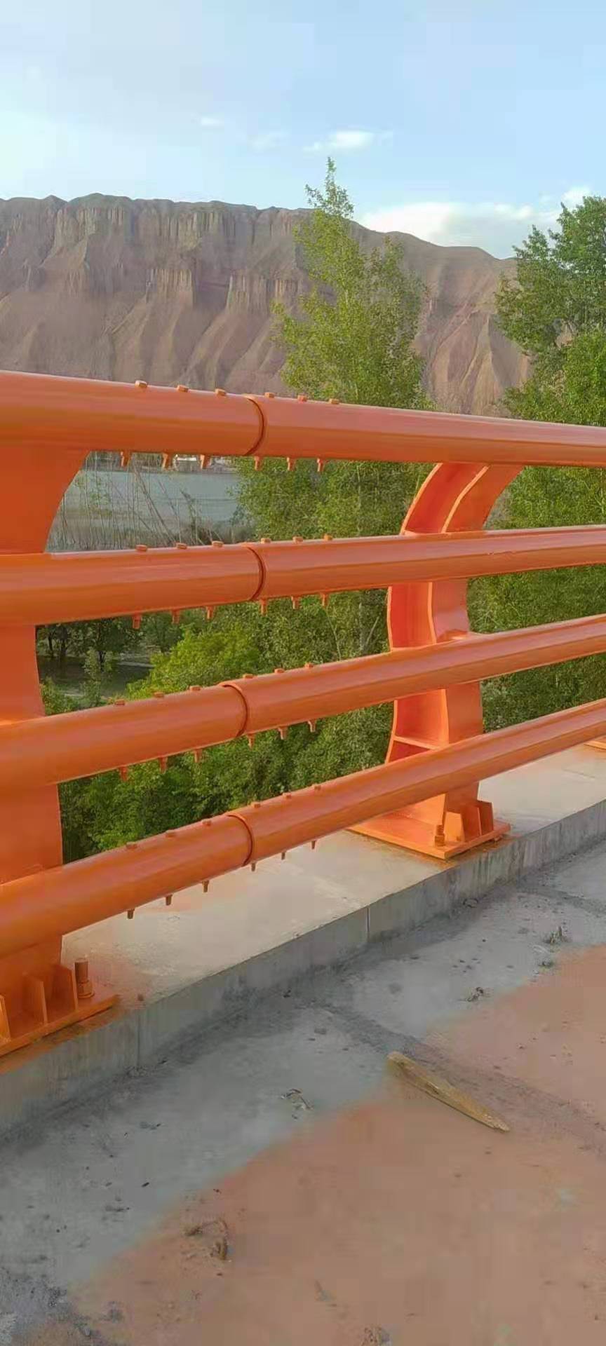 不锈钢复合管护栏厂家